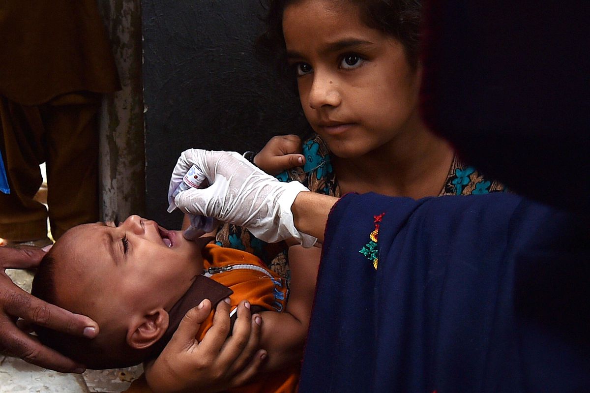 Pakistan'da Çocuk Felciyle Mücadele Kampanyasında 18,6 Milyon Çocuk Aşılandı