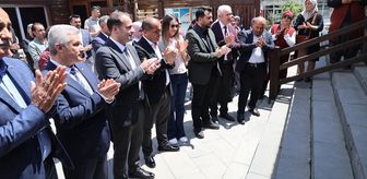 Saimbeyli'de yıl sonu sergisi açıldı