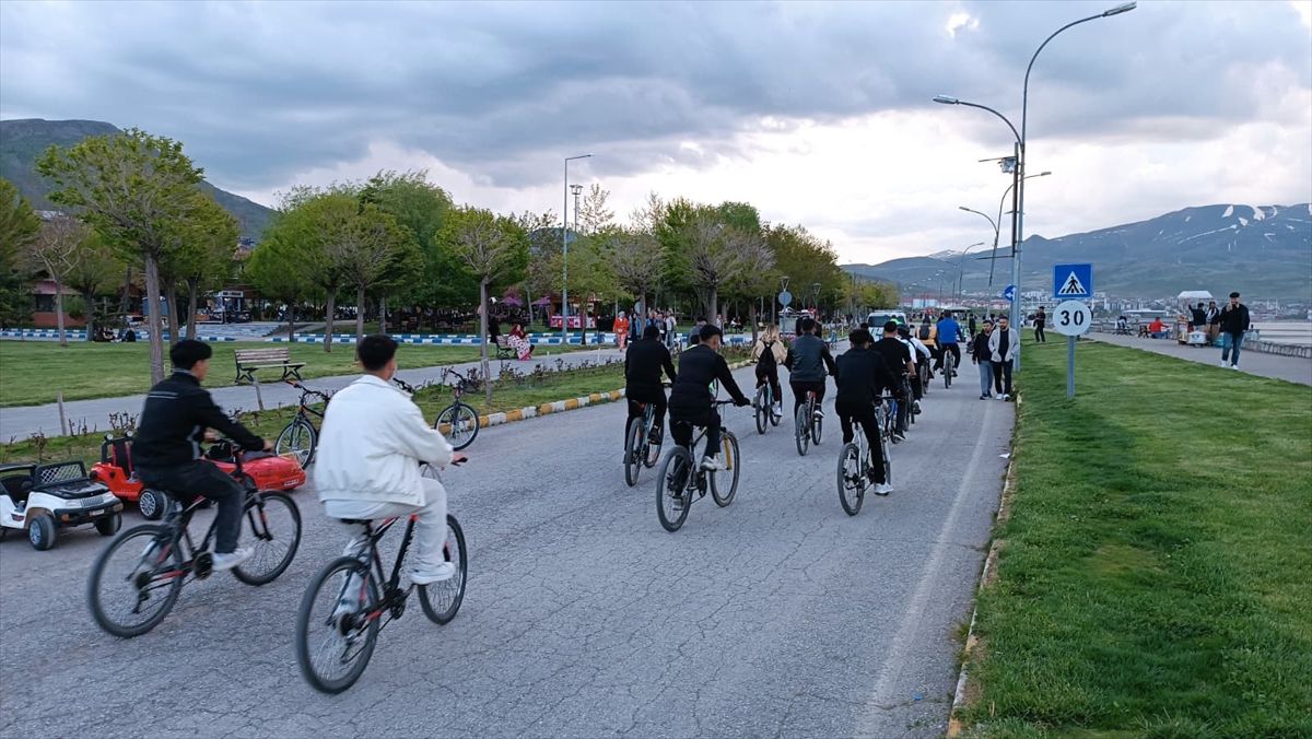 Tatvan'da bisiklet etkinliği düzenlendi