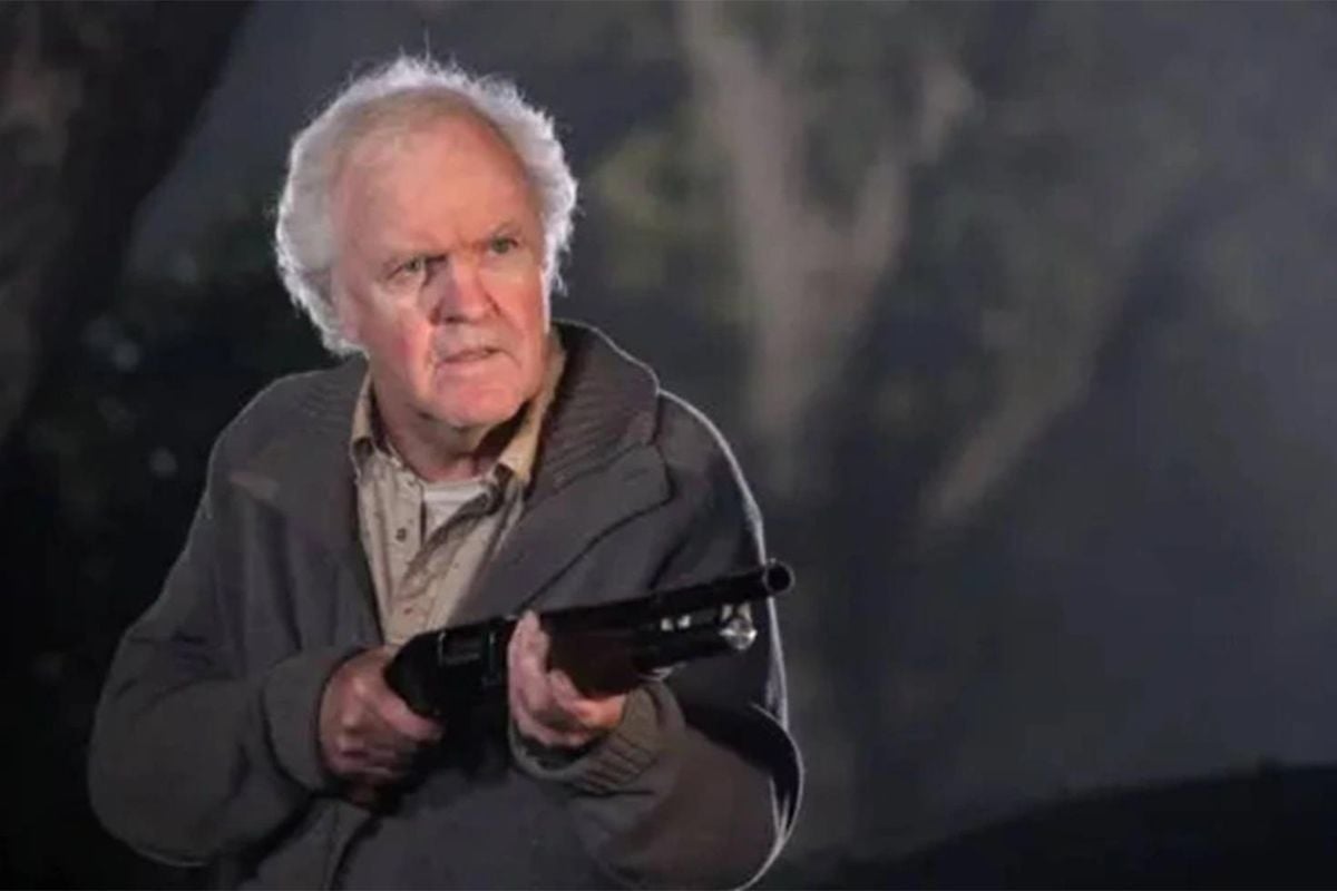 Hollywood'un ünlü oyuncusu sevgilisinin oğlu tarafından bıçaklanarak öldürüldü