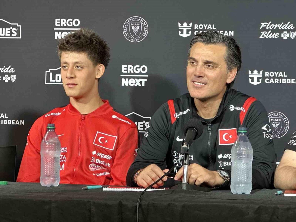 A Milli Futbol Takımı Teknik Direktörü Vincenzo Montella