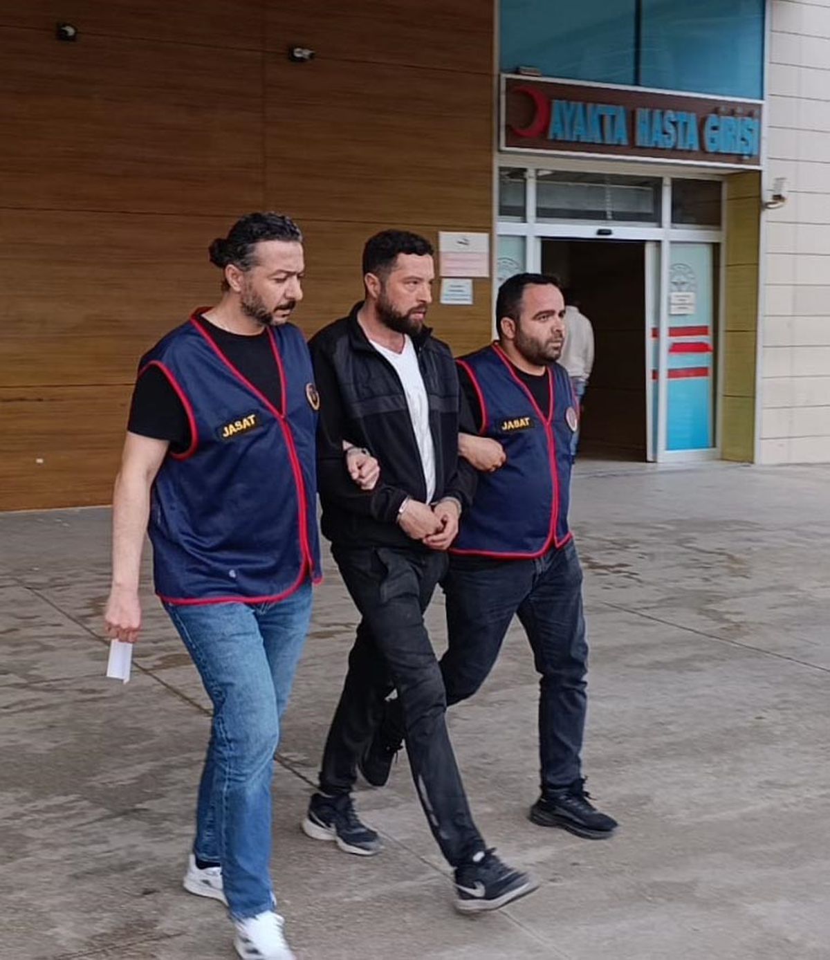 İnegöl'de 18 yıl 9 ay hapis cezası bulunan firari hükümlü yakalandı