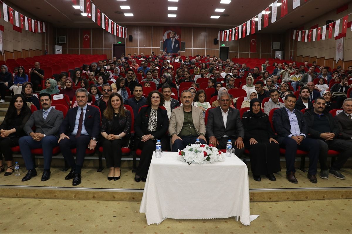 Ağrı'da Ceza İnfaz Personeli Günü kutlamalarından bir görüntü.