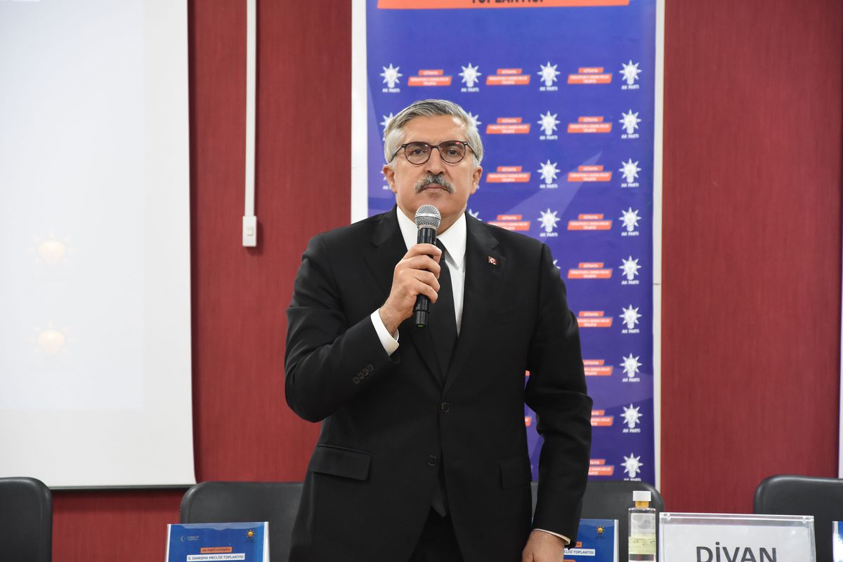 AK Partili Yayman: Atatürk hayatta olsaydı, bugün partinin yönetimindekileri kovardı