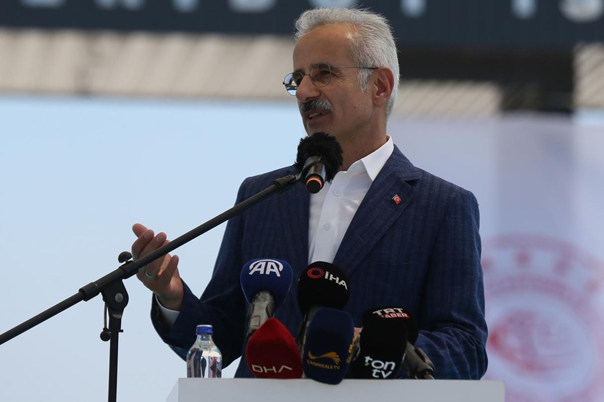 Bakan Uraloğlu: Kınalı-Malkara Otoyolu ile İstanbul-Çanakkale 2 saate düşecek