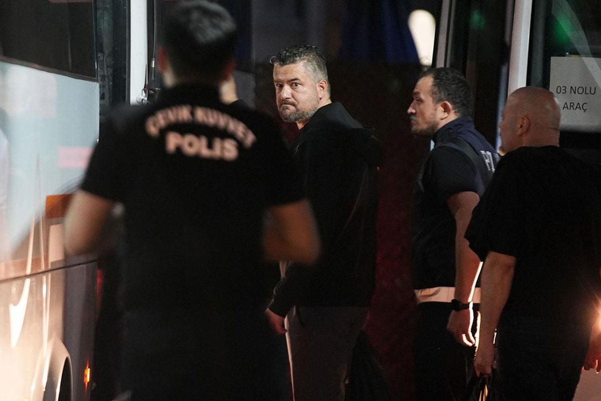Buca Belediyesi soruşturması: Belediye Başkanı Görkem Duman ve eski Belediye Başkanı Erhan Kılıç dahil 42 kişi tutuklandı