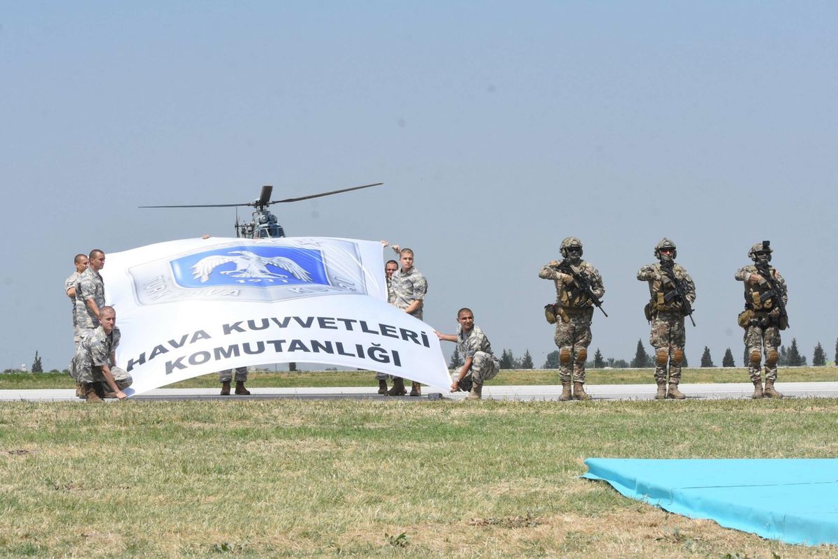 Türk Hava Kuvvetleri 115. Yılını Gençlik ve Havacılık Festivali ile Kutluyor