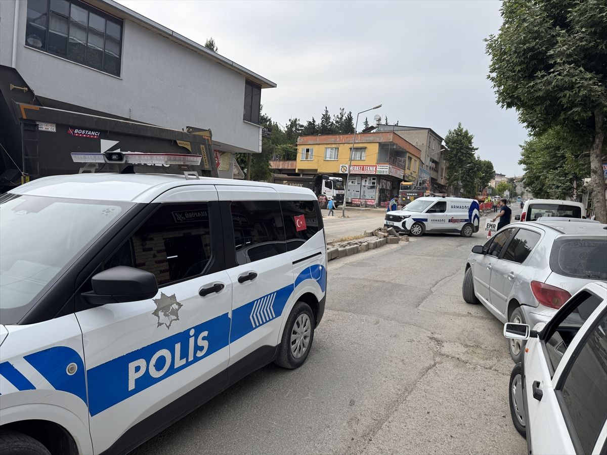 Kahramanmaraş'ta altyapı çalışması sırasında doğal gaz borusu delindi
