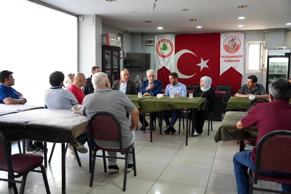 Milletvekilleri İstanbul'un nabzını sahada tutuyor
