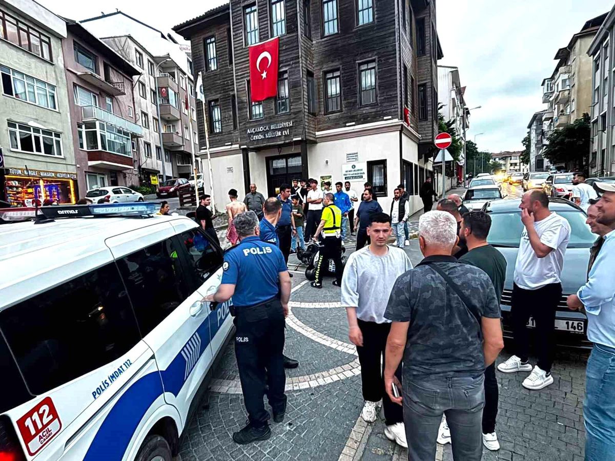Polisin dur ihtarına uymadı, araçlara çarpınca yakalandı