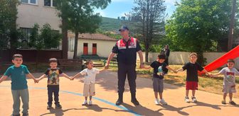 Sakarya'da jandarma ekiplerinden minik öğrencilere çevre bilinci eğitimi
