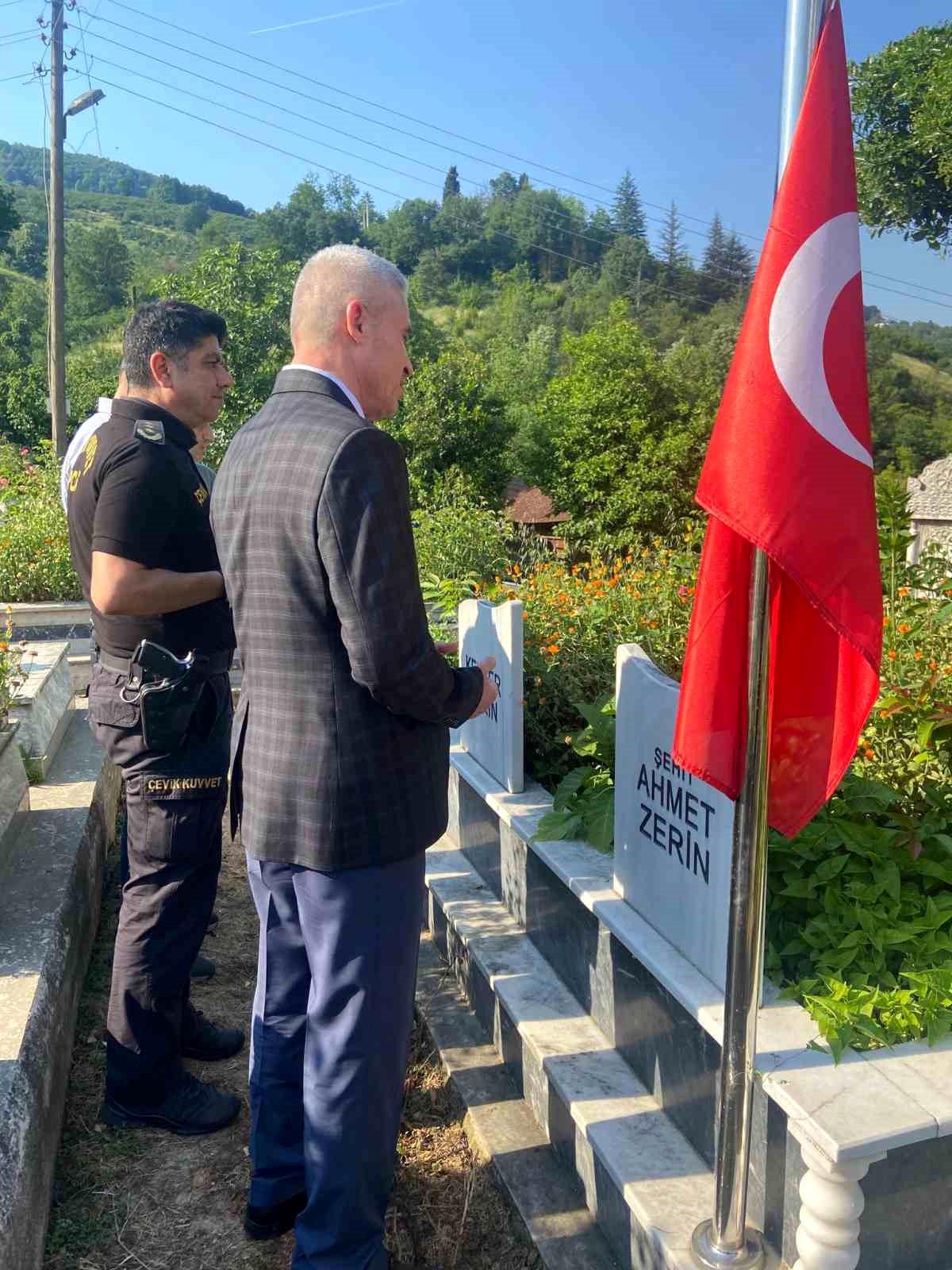 Düzce Emniyet Müdürü'nden Şehit Polis Ahmet Zerin'in Ailesine Ziyaret