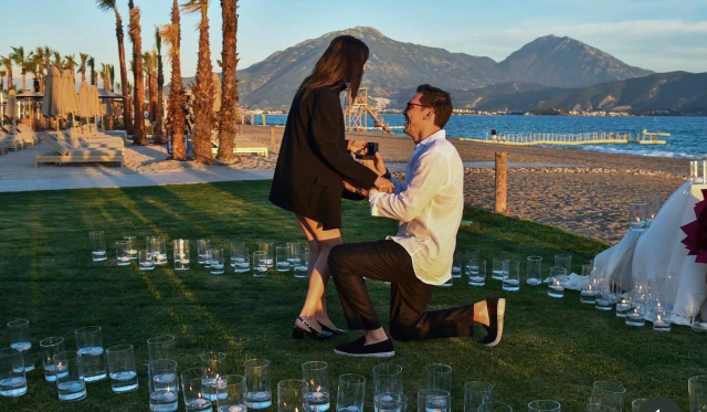 Actress Aleyna Solaker engagement proposal view