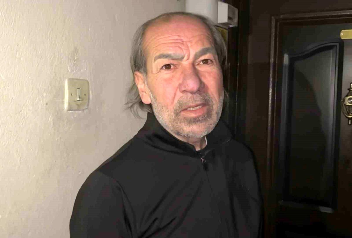 Alzheimer olan kadının unutup eve almadığı oğlu sulama kanal