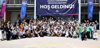 Anadolu Üniversitesinin mezunları kampüste buluştu