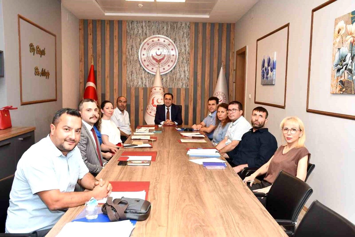 Aydın'da engelli ve yaşlı bakım hizmetleri değerlendirildi
