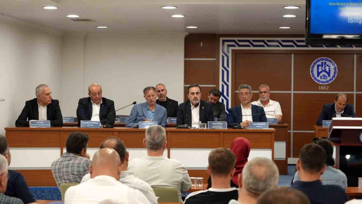 Başkan Öztürk: "Nitelikli işgücü sürdürülebilirliğin temelid