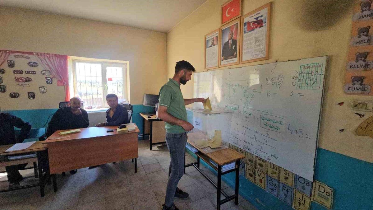 Budaklı Mahallesi yeni muhtarını seçti
