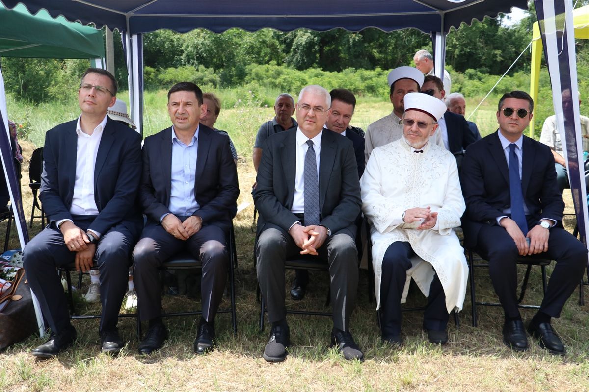 Bulgaristan'da totaliter rejimin Belene Toplama Kampı'nda mağdurlar anıldı