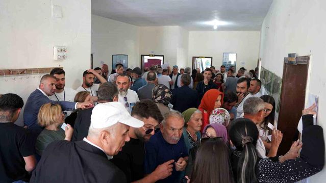 Çevrecik’te 12 yıl sonra seçim heyecanı yaşandı