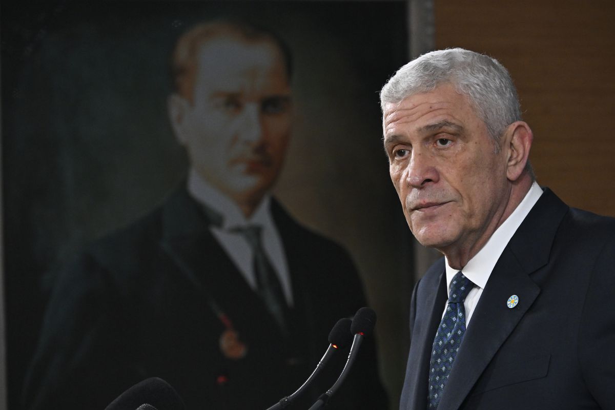 Dervişoğlu: Kayyım anlayışına karşı olmak bizim temel ilkele