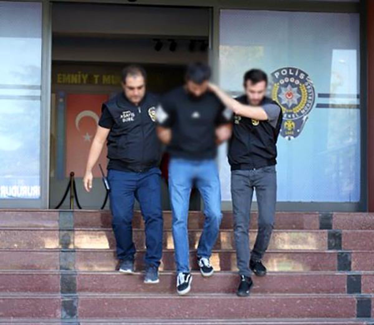 Isparta'da 21 yıla yakın hapis cezasıyla aranan hükümlü yaka