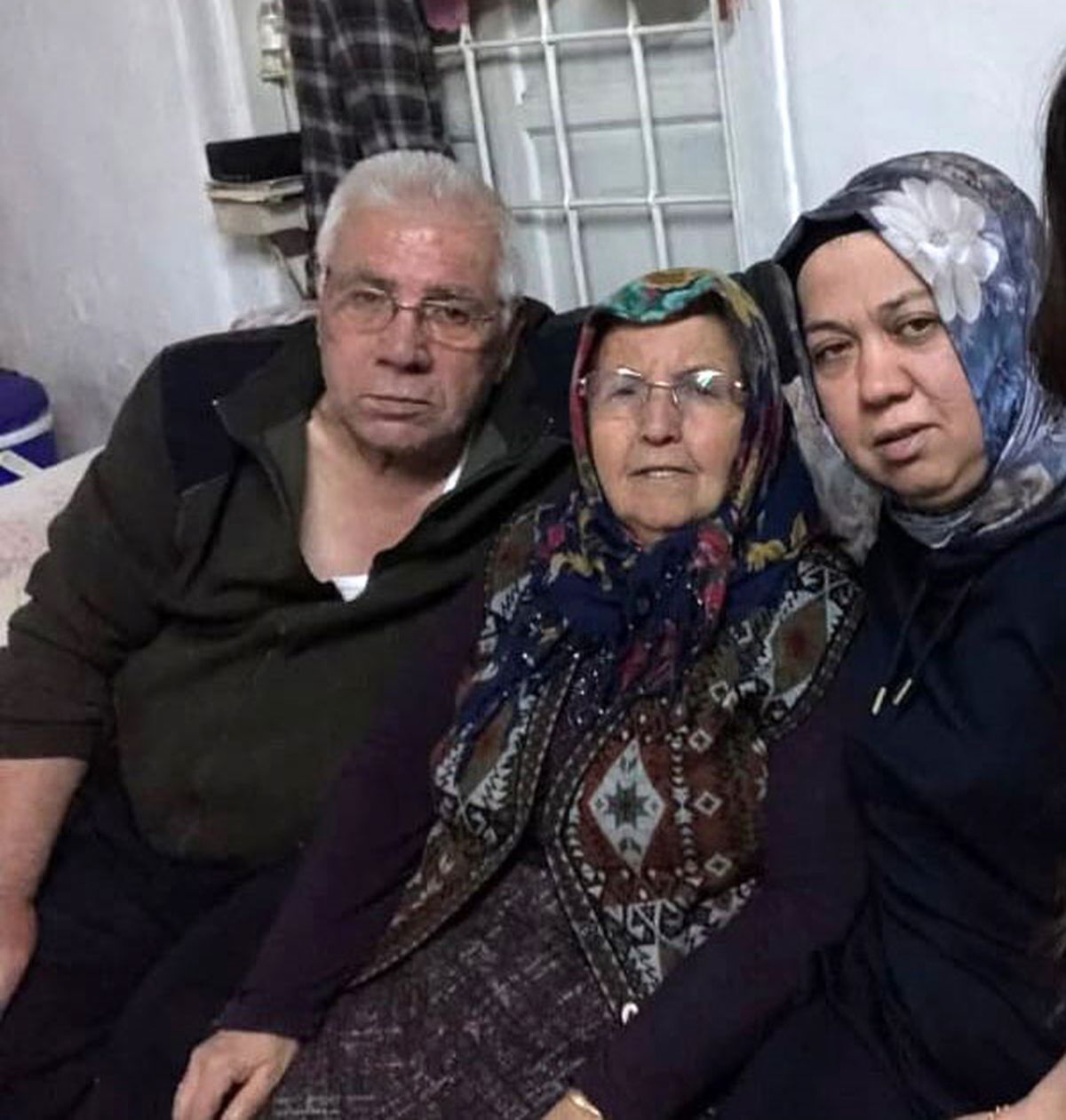 Isparta'daki kazada annenin ardından baba ile kızları da kur