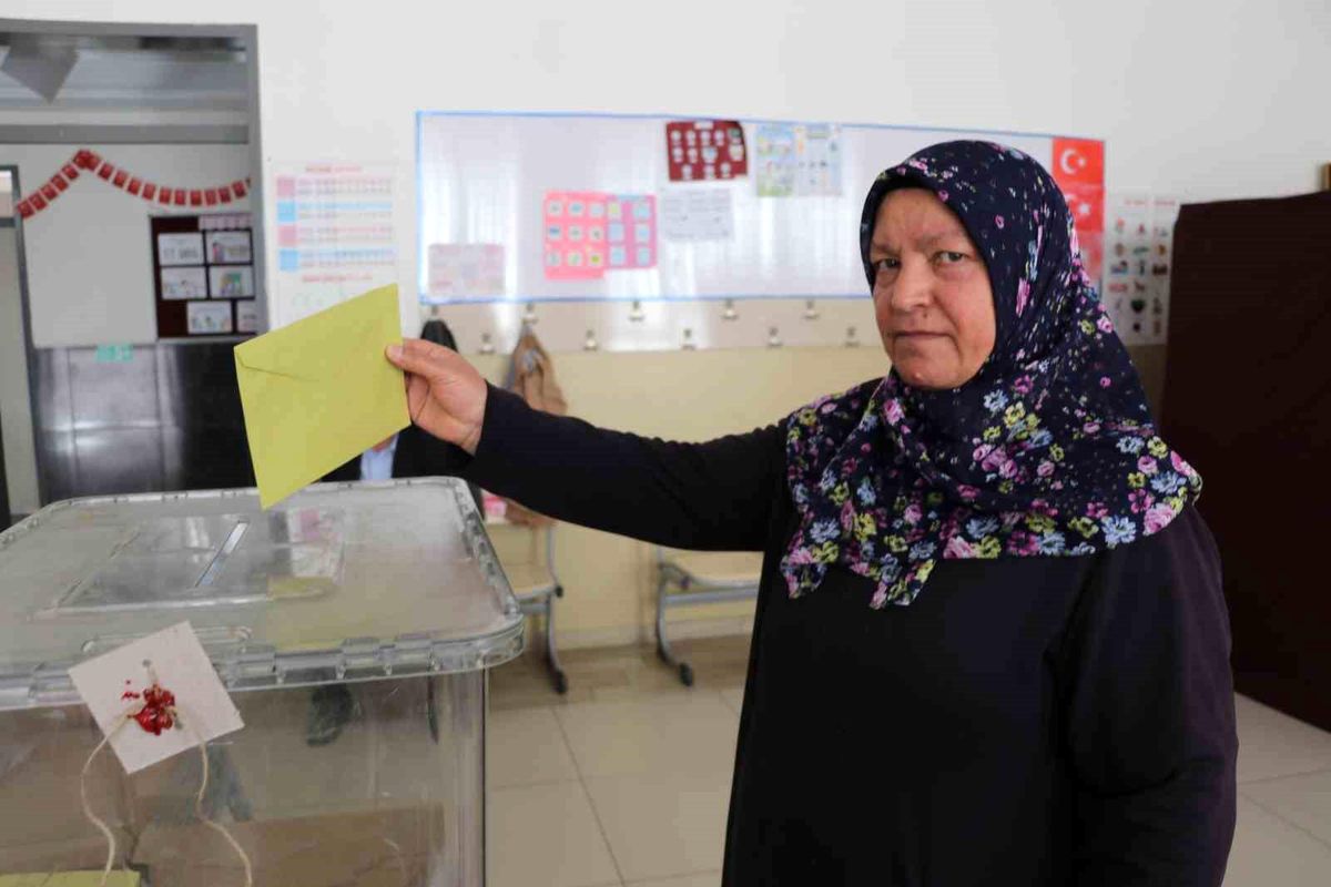 Kalp krizi geçirerek hayatını kaybetmişti, mahalle yeni muht