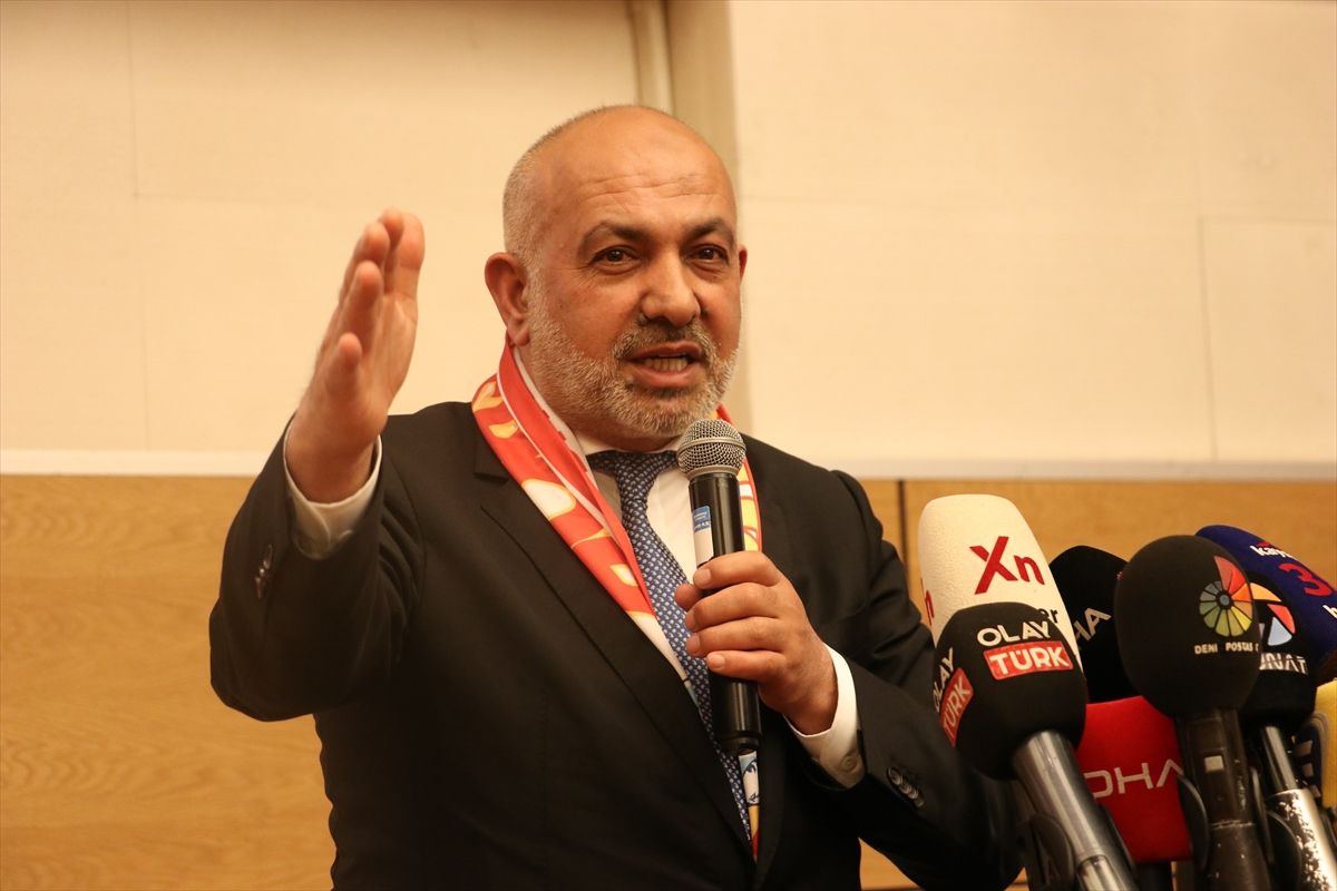 Kayserispor Kulübü'nde başkanlığa Ali Çamlı seçildi