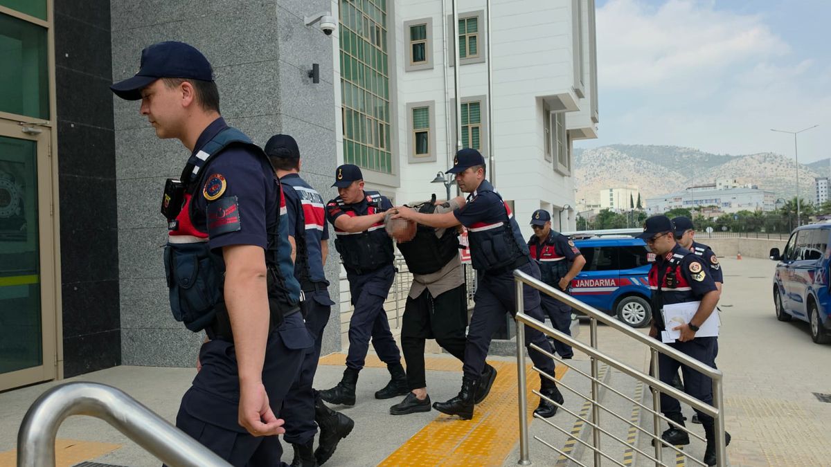 Kız Kaçırma Meselesi Yüzünden Baba-Oğul Av Tüfeğiyle Vurular