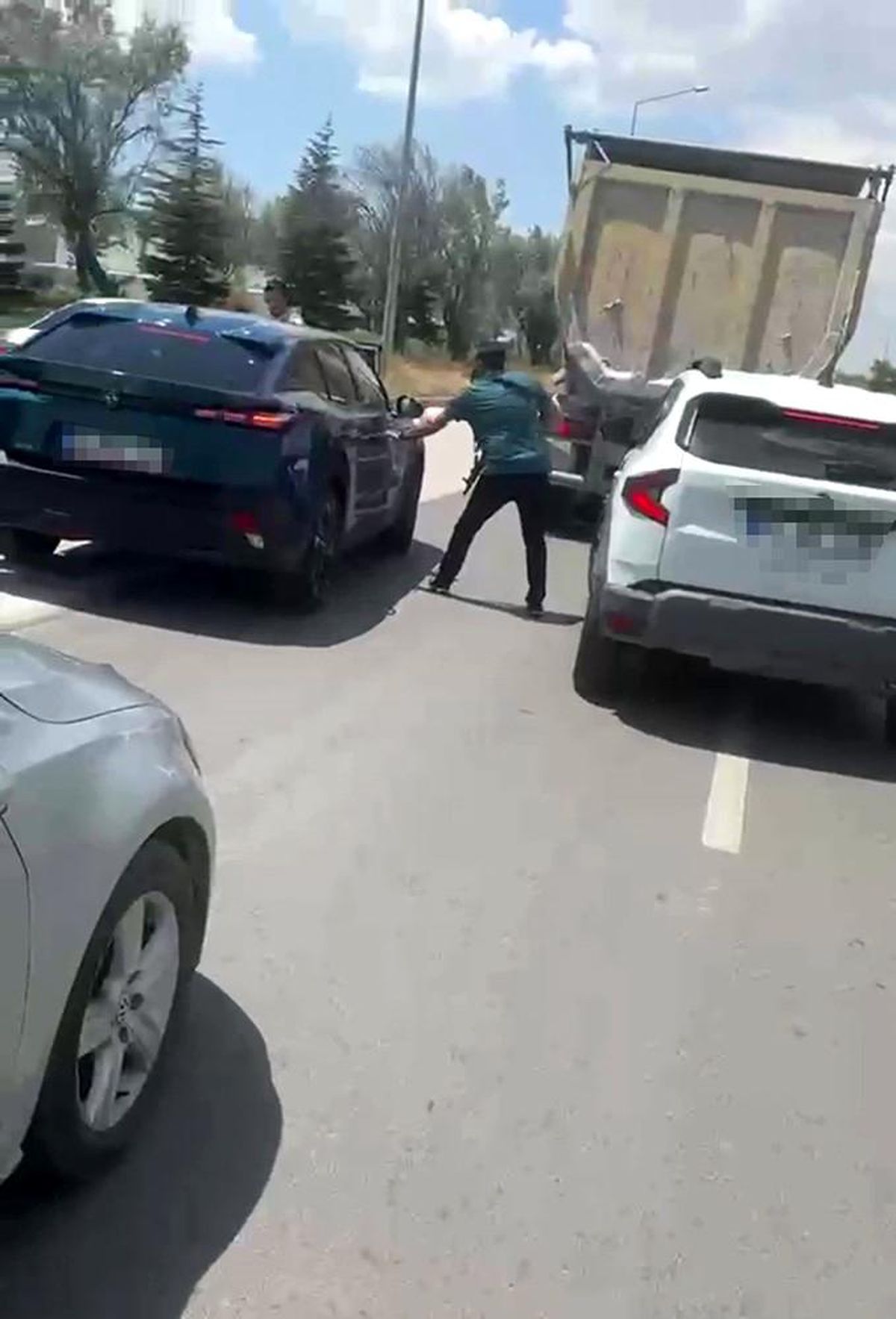 Konya polisinden uyuşturucu sevkiyatına darbe: 900 kilogram 