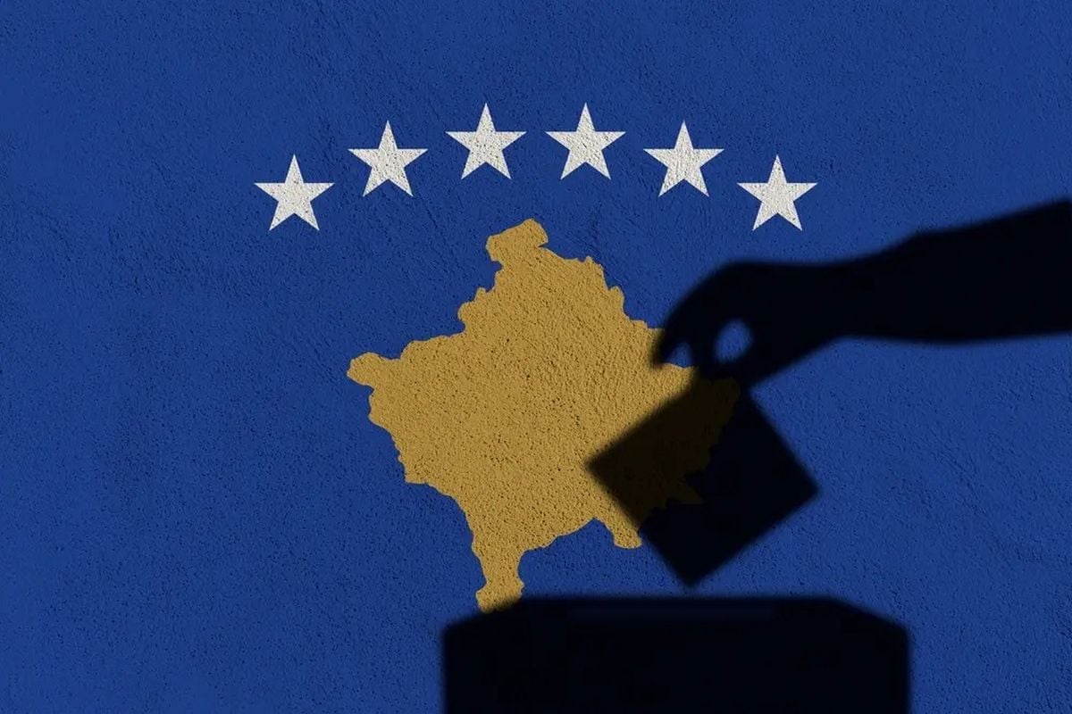 Kosova'da seçmenler, erken genel seçim için sandık başına gi