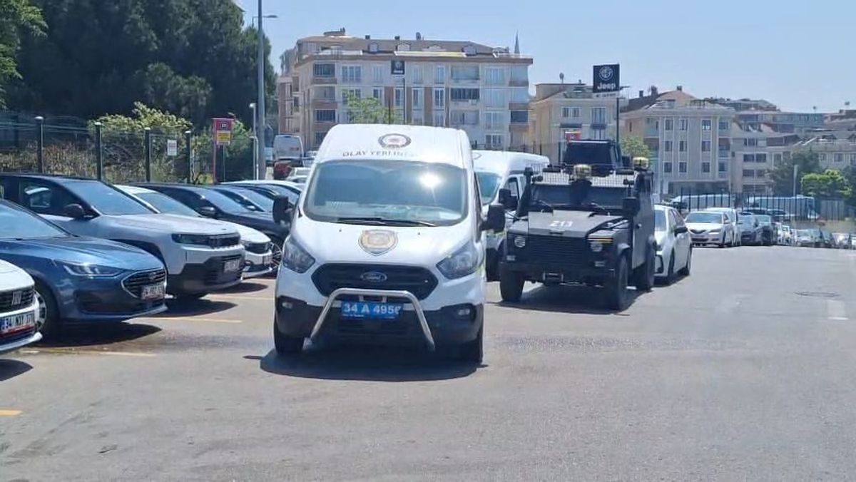 Maltepe'de Oto Galeriye Silahlı Saldırı