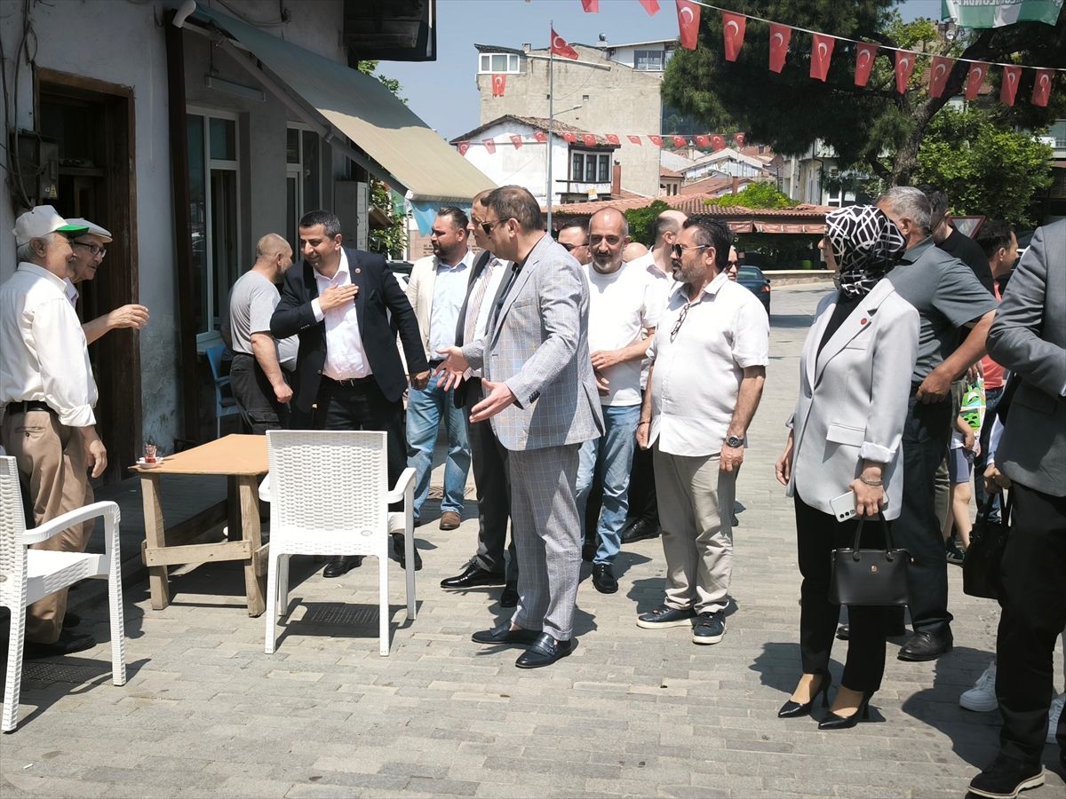MHP İl Başkanı Tekin ve beraberindeki heyet Gemlik'te incelemelerde bulundu