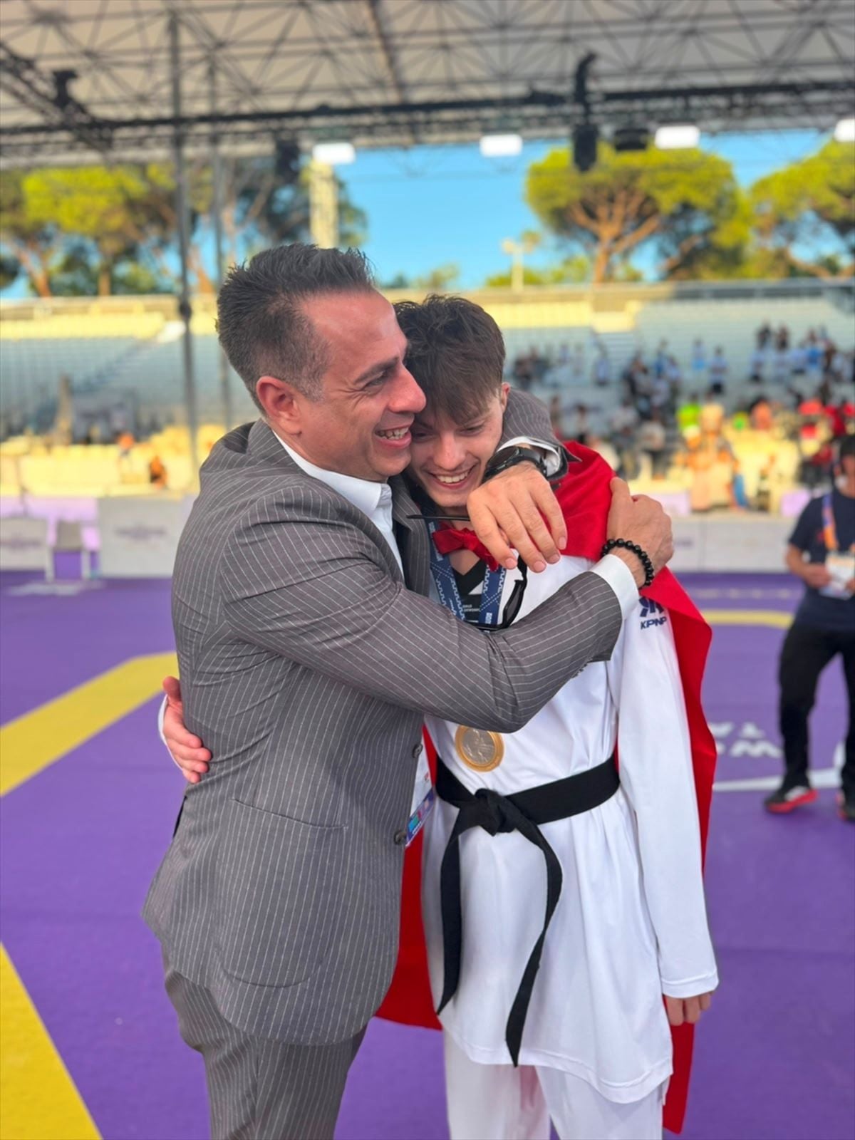 Roma Grand Prix'sinde şampiyon olan milli tekvandocu Berkay, yükselişini sürdürdü