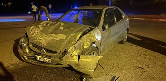 Sivas'ta iki otomobilin çarpıştığı kazada 1 kişi öldü, 3 kişi yaralandı