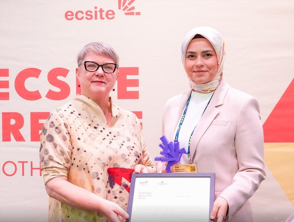 T3 Vakfı Yönetim Kurulu Başkanı Hıdır, 'Bright Spark Award'a layık görüldü