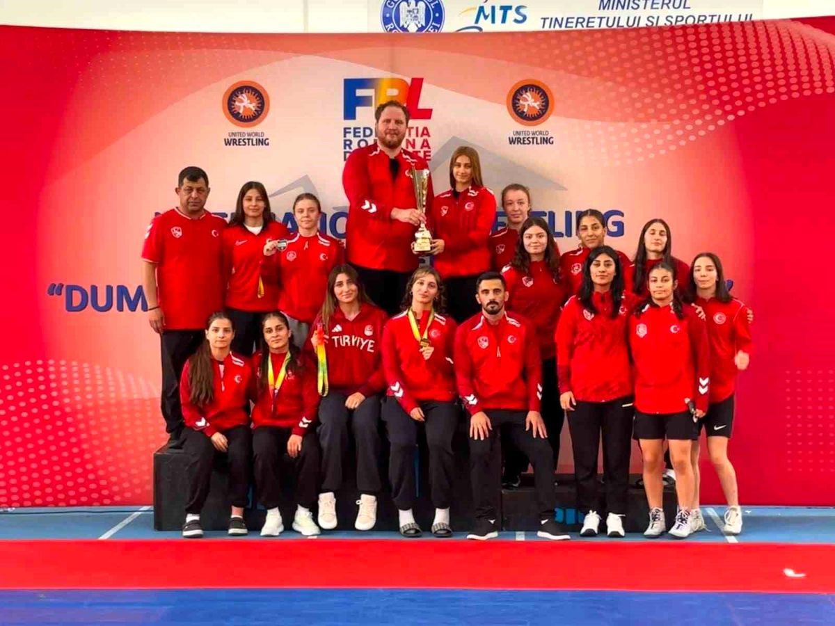 U20 Dumitru Pirvulescu & Vasile Iorga Turnuvası'nda 34 madal