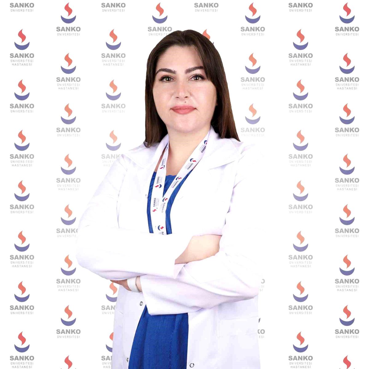 Uzm. Dyt. Demirci, "Güvenli gıda olmadan, sağlıklı beslenmek