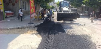Akdeniz ilçesinde altyapı çalışmalarında zarar gören yol ve kaldırımlar onarılıyor