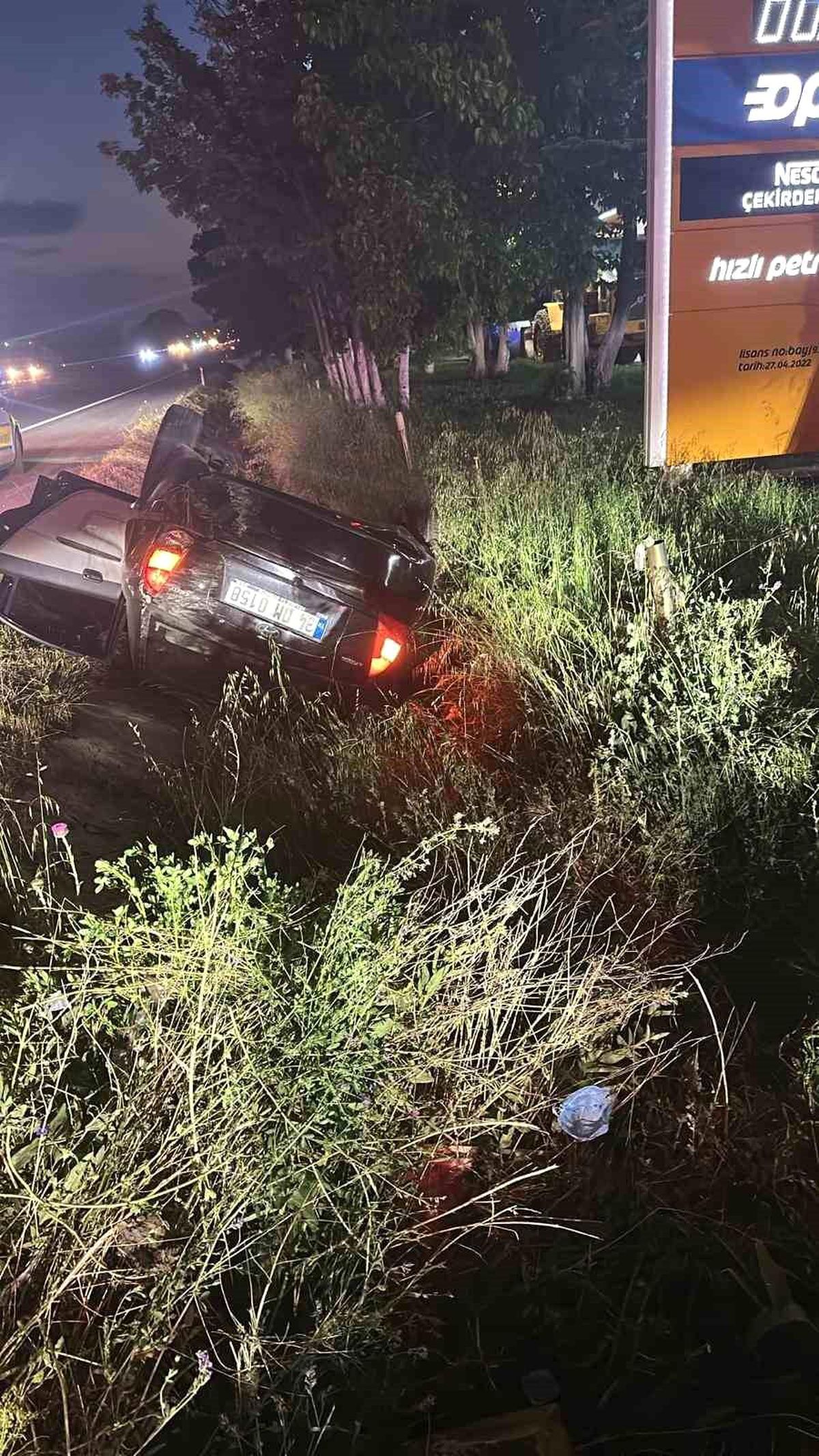 Ankara-Eskişehir kara yolunda trafik kazası, 2 kişi yaraland