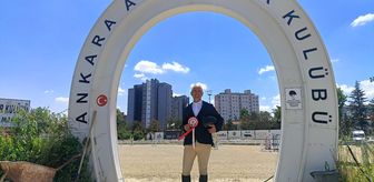 AYBÜ'lü binici Ali Ekber Ün'den engel atlamada kürsü başarısı
