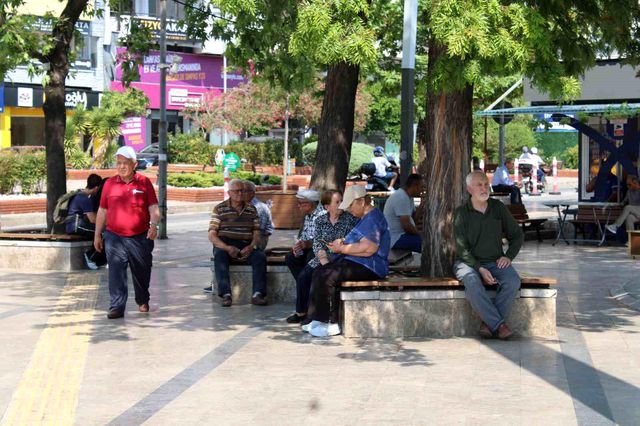 aydin da sicaklar aniden yukseldi termometre 5 19925902 o