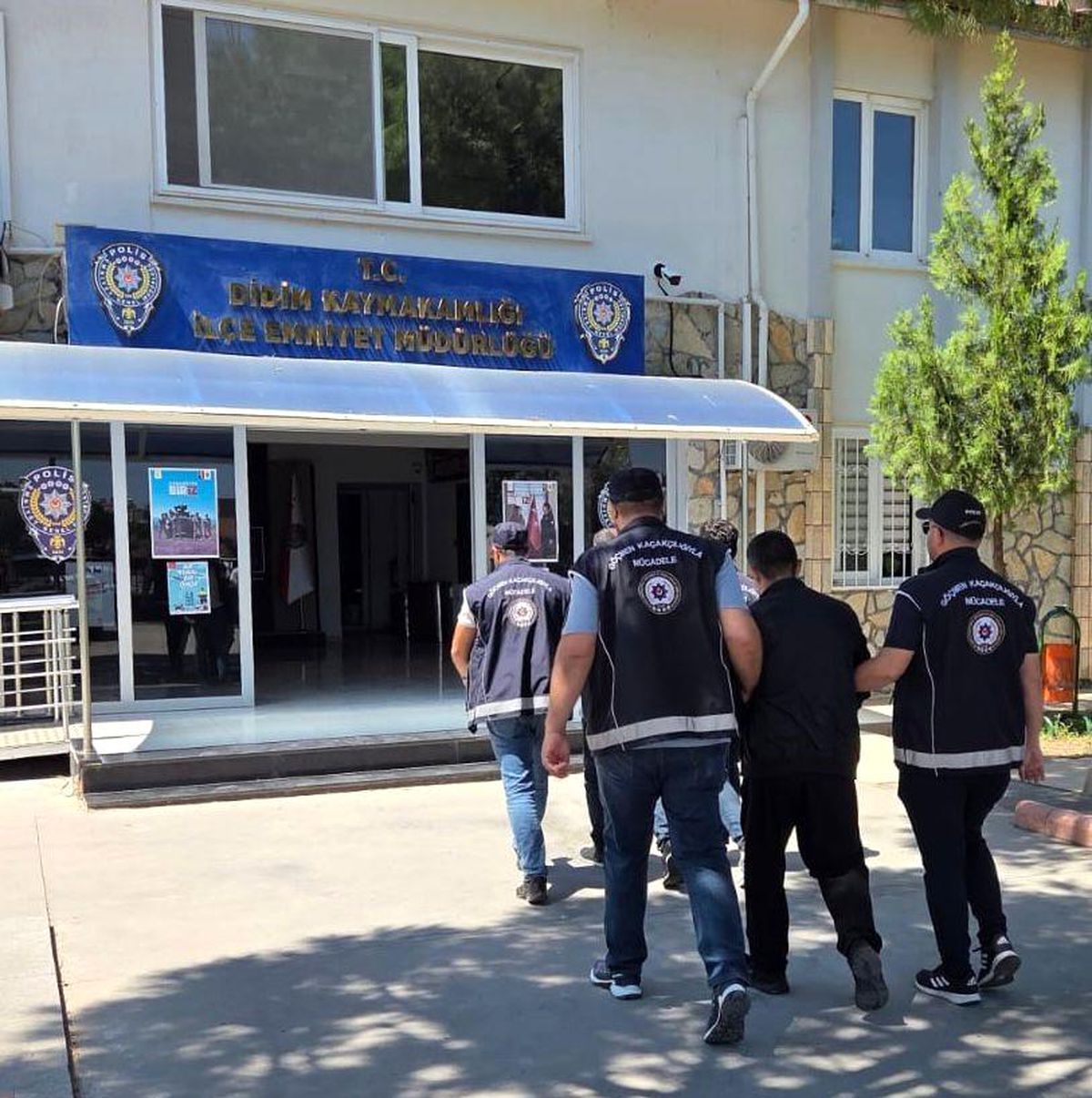 Didim'de göçmen kaçakçılığı operasyonu