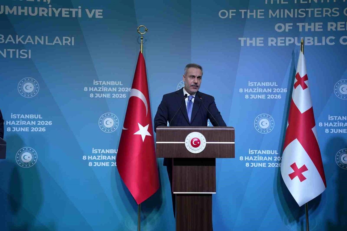 Dışişleri Bakanı Hakan Fidan konuşma yaparken