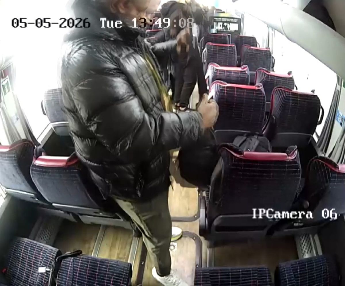 Fatih'te Iraklı turistin çantasını çalan şüpheli yurt dışına kaçarken havalimanında yakalandı