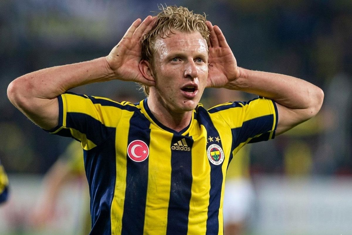 Fenerbahçe'ye geri dönecek mi? Kuyt için resmi açıklama