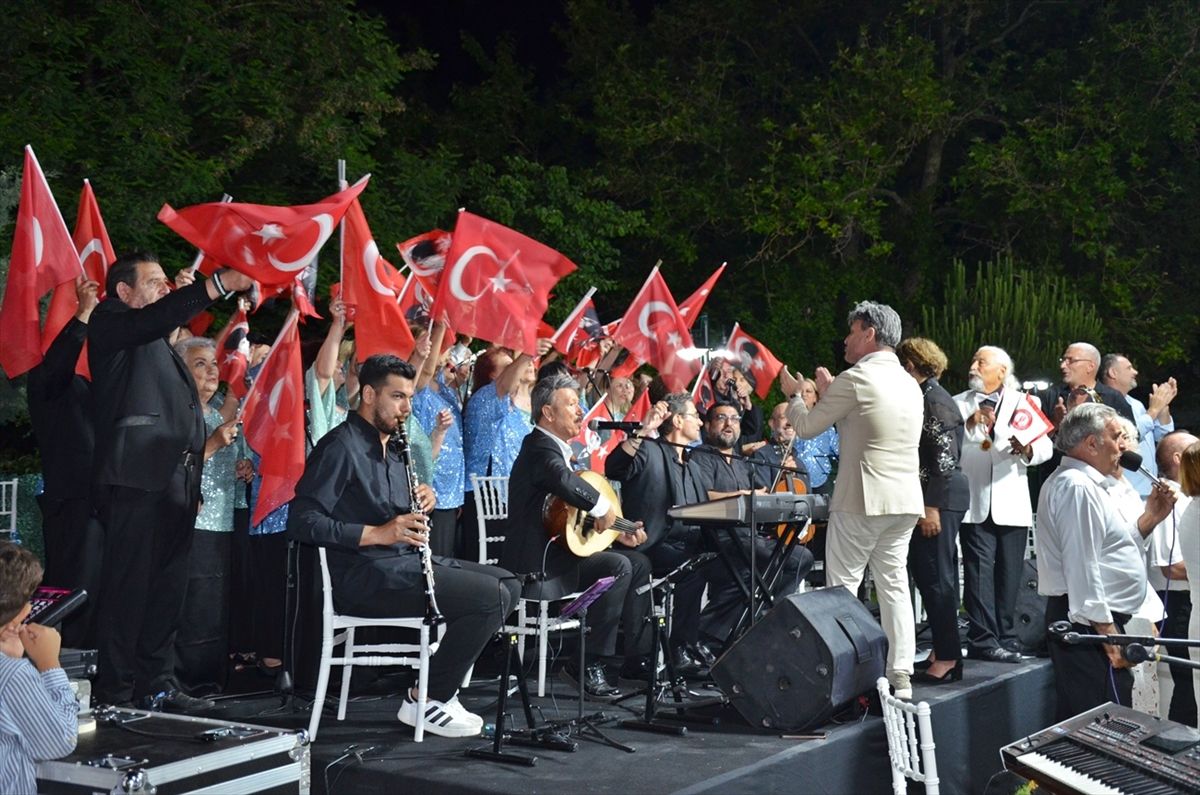 Gelibolu'da konser etkinliği düzenlendi
