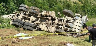 Beton mikseri uçuruma yuvarlandı! 2 kişi hayatını kaybetti