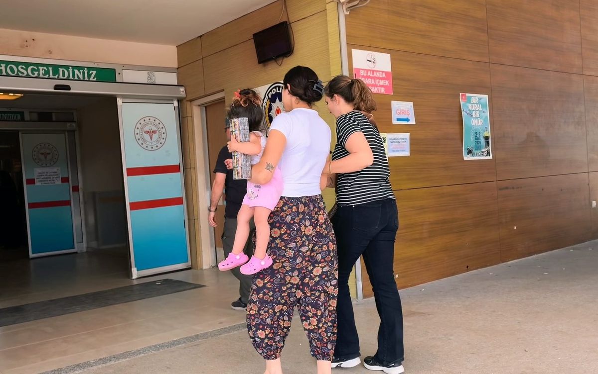 İki ayrı ilde 18 hırsızlık olayının şüphelisi kucağındaki be